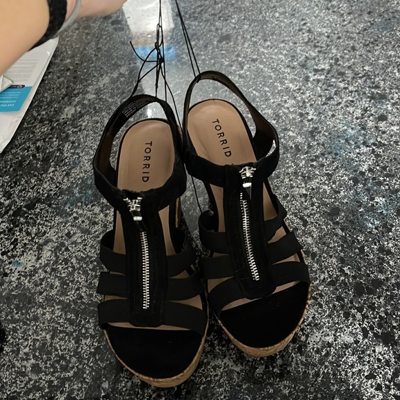 Torrid women’s heels - Picture 5 of 7